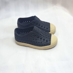 Native Shoes Navy Blue And Off White